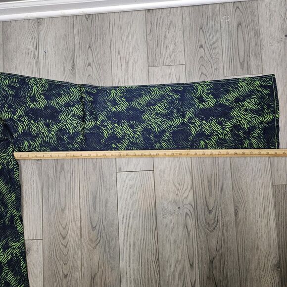 Tiger Mist I.AM.GIA Tali Tiger Denim Flare Pant Blue & Green Print NWT LARGE - Picture 8 of 11